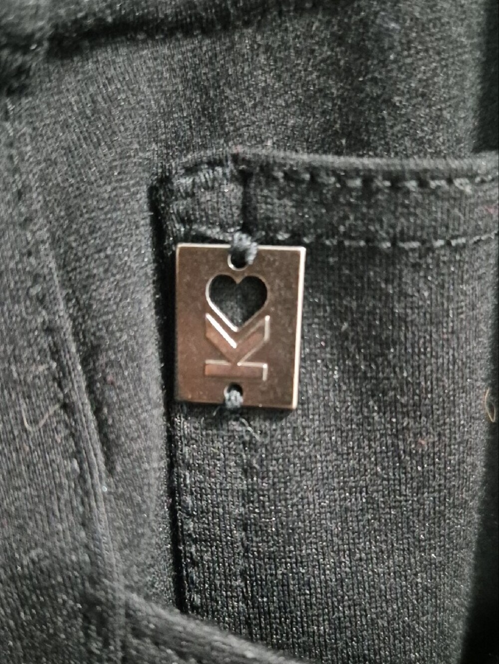 Everyday Black Straight-Leg Pull-On Pants with Side And Rear Pockets - Picture 2 of 6